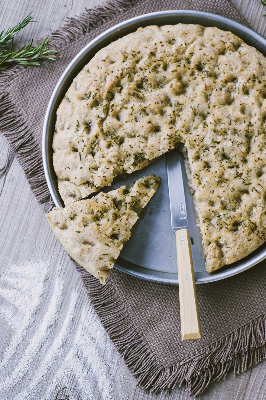 Focaccia senza glutine al grano saraceno