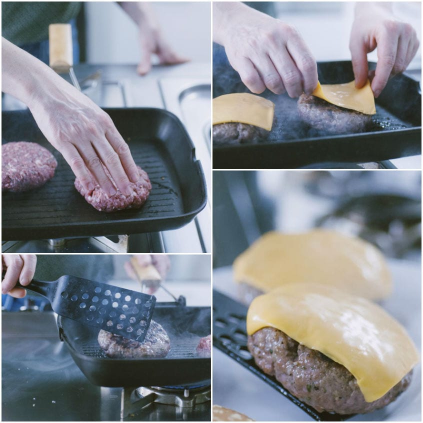 Cottura hamburger e aggiunta cheddar