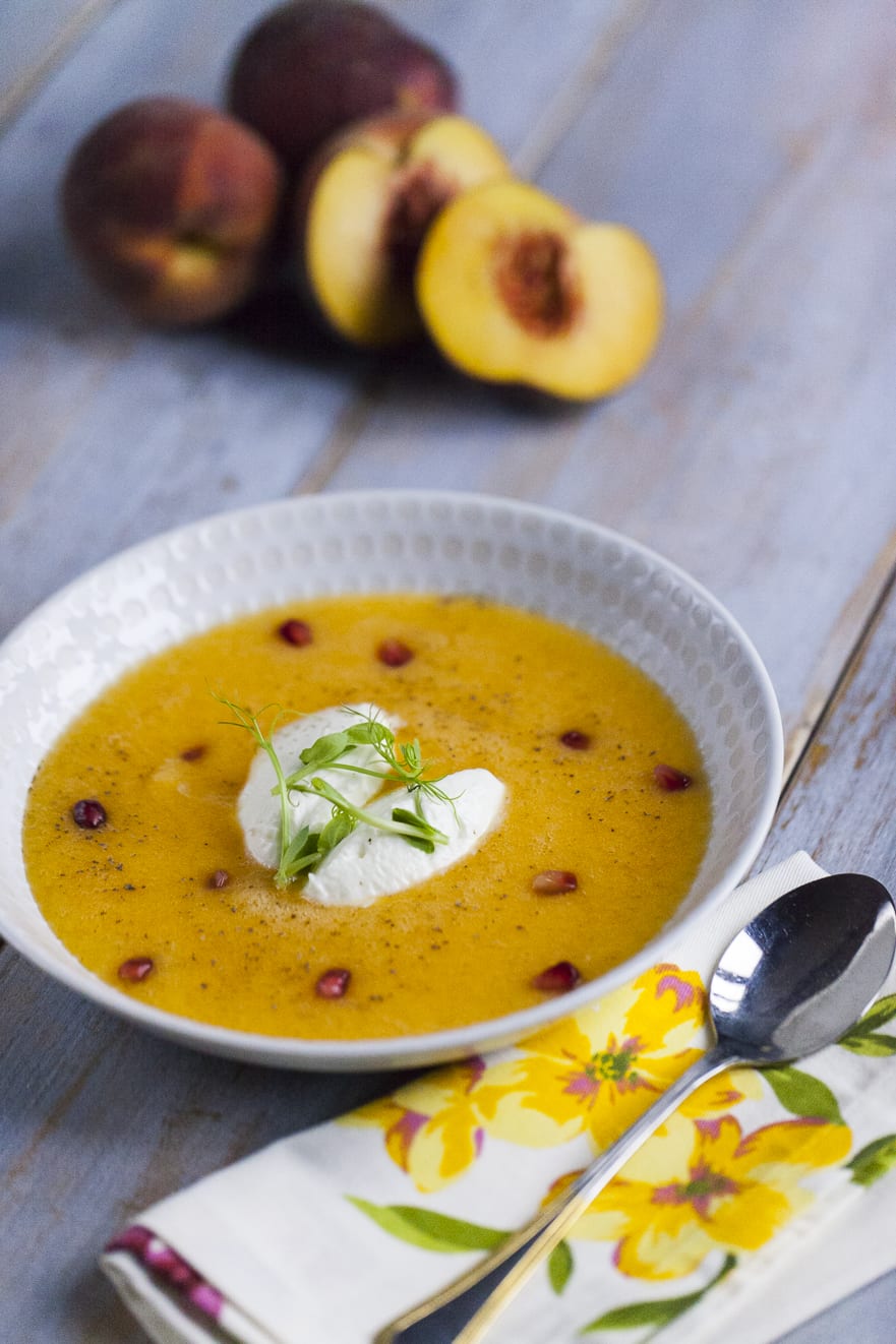 Gazpacho di melone, pesca e feta