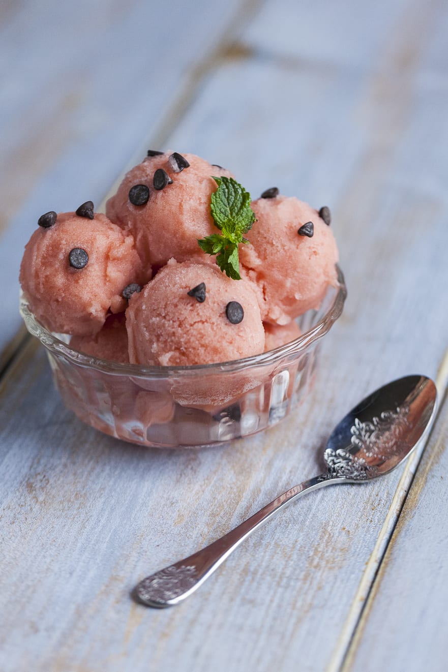 Gelato all'anguria, con gocce di cioccolato