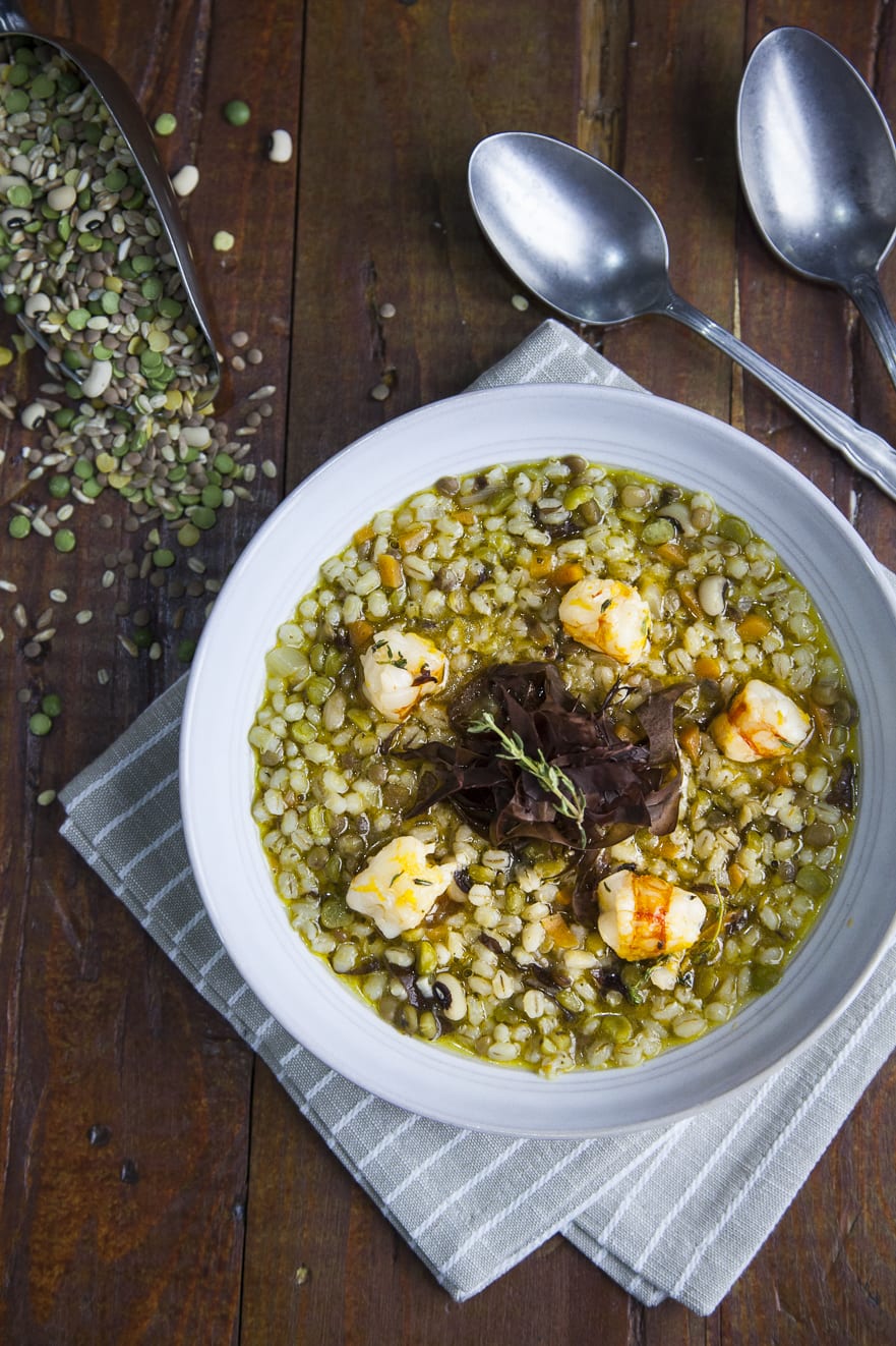 Zuppa di cereali e gamberi