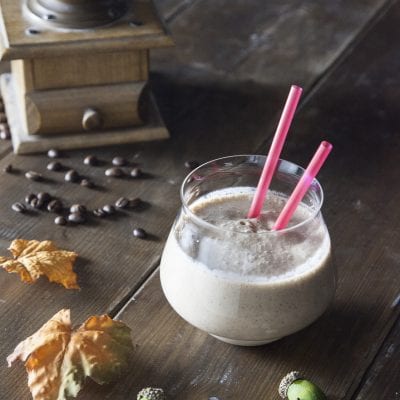 Smoothie di banana, caffè e vaniglia