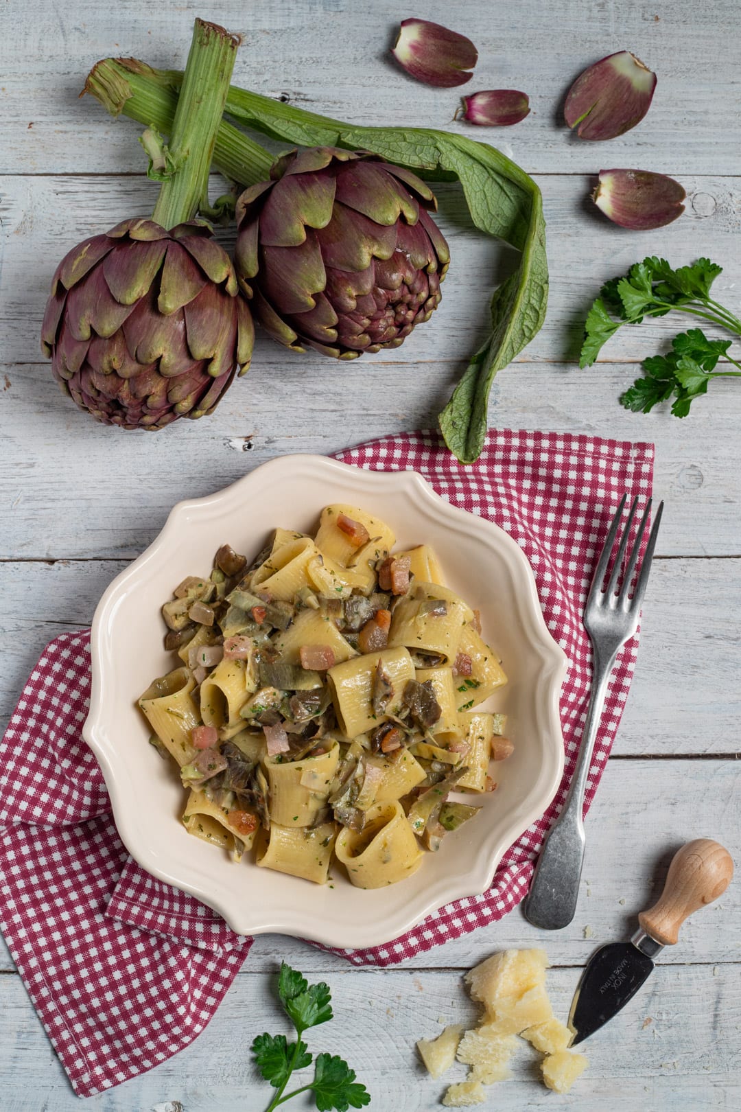 Pasta coi carciofi