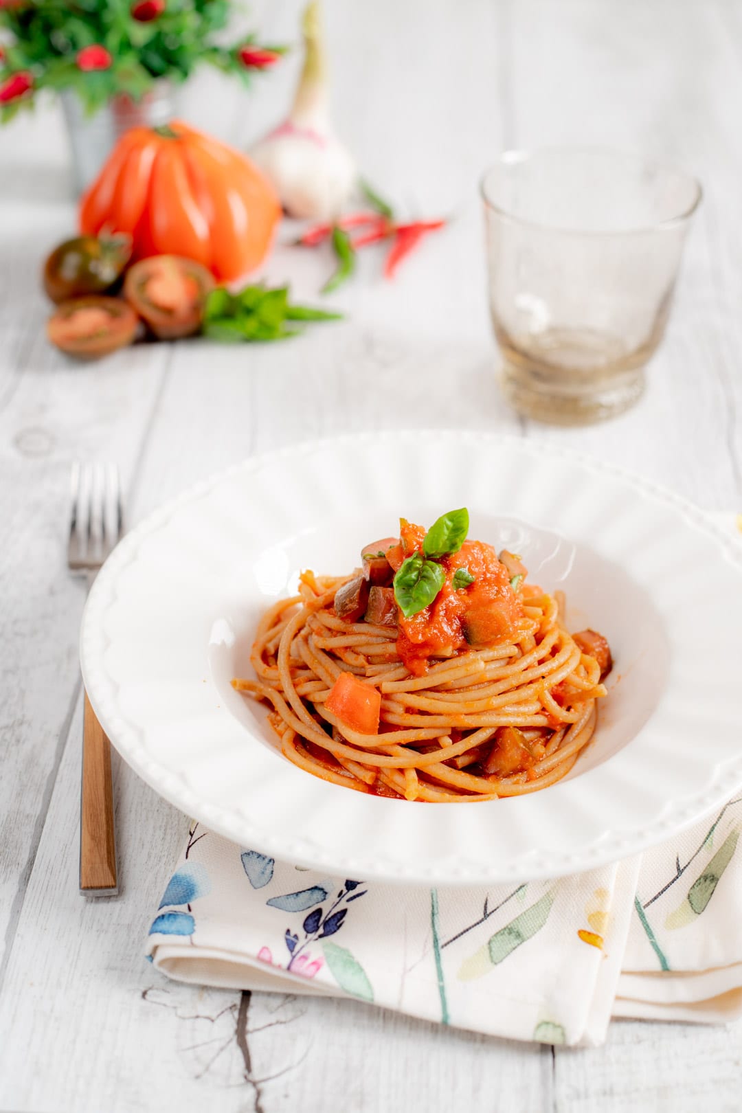 Spaghetti integrali ai 3 pomodori