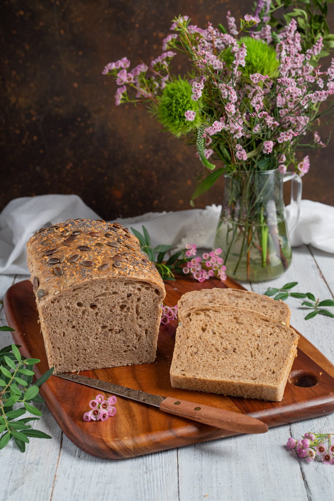 Pane ai cereali e semi di sesamo