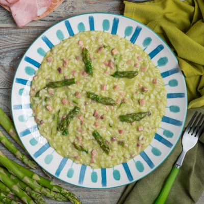 Risotto asparagi taleggio e prosciutto