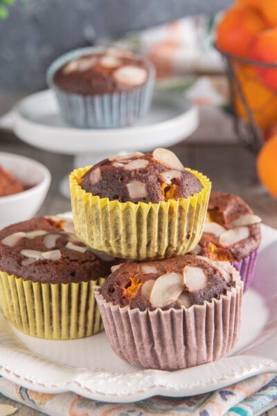 Muffin cacao e albicocche