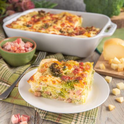 Lasagne ai broccoli con pancetta e scamorza