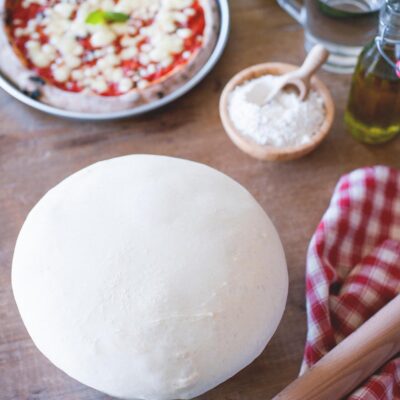 Impasto per la pizza fatto in casa