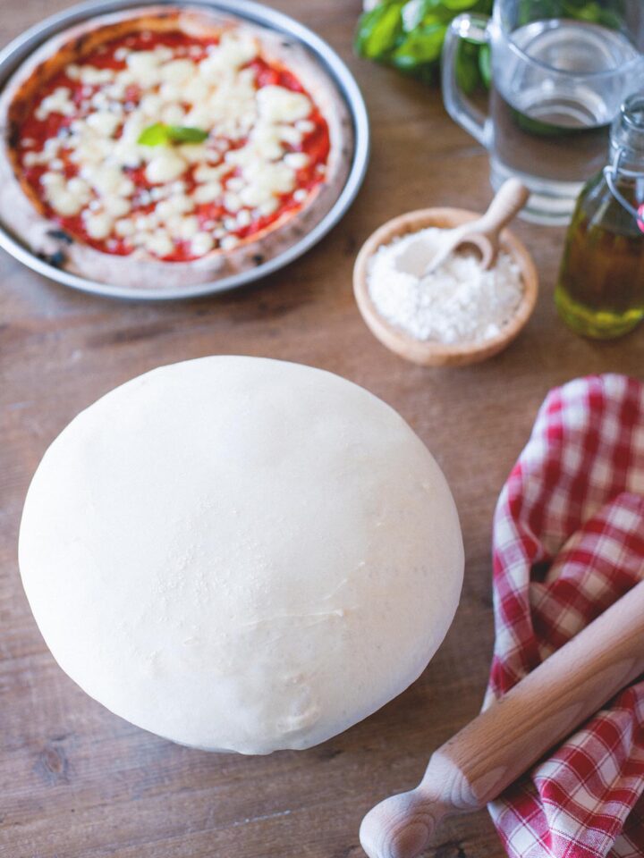 Impasto per la pizza fatto in casa