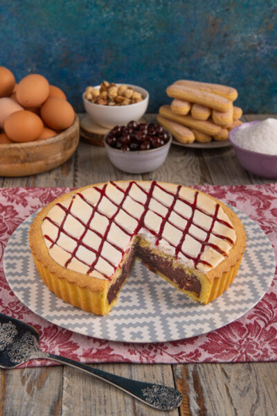 Una deliziosa torta “di riciclo”, ispirata a un altro dolce tipico della cucina campana, e in particolare napoletana