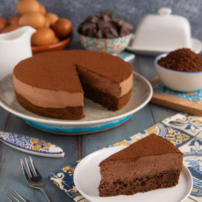 Una torta al cioccolato con diverse consistenze, che porta il nome della città portoghese in cui è stata inventata