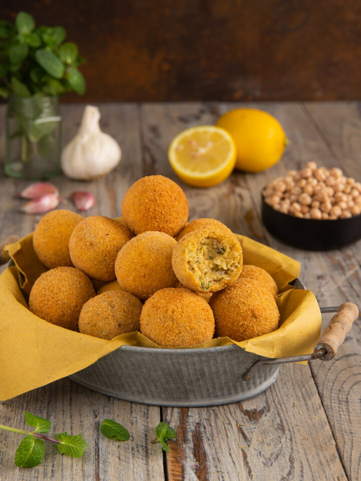 polpettine pronte per l'assaggio fritte