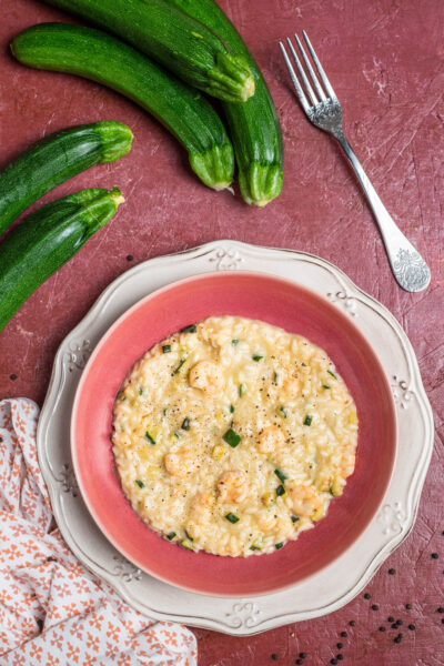 Un risotto cremoso, elegante e saporito che rappresenta un grande classico e strizza l’occhio alla primavera