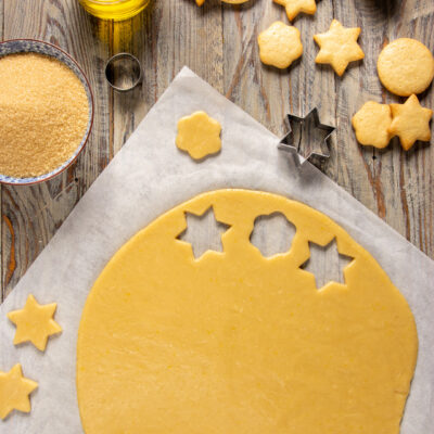 Pasta frolla vegana Un'ottima alternativa per chi desidera preparare dolci senza ingredienti di origine animale.