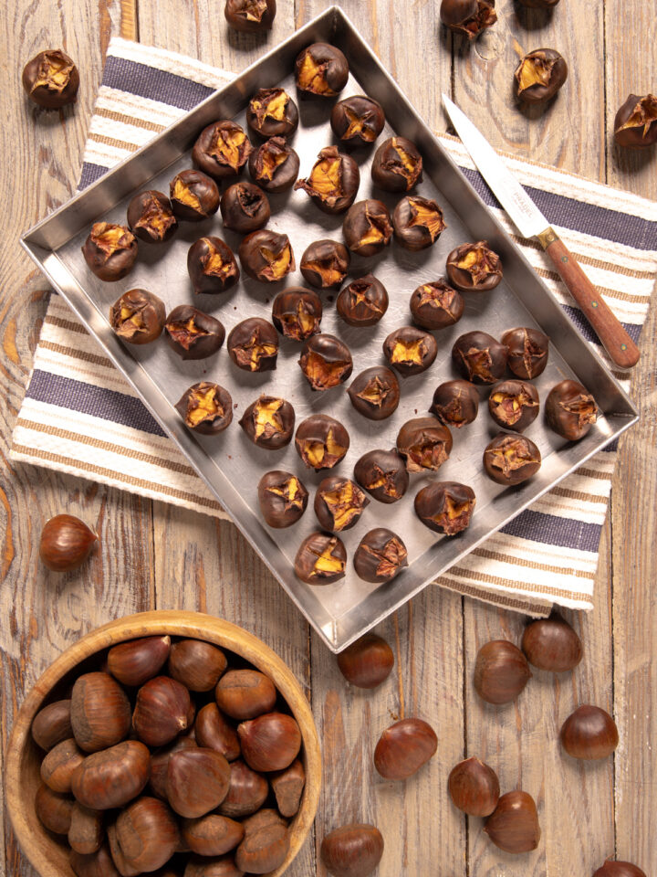 Castagne al forno Sono uno snack naturale dal sapore autentico.